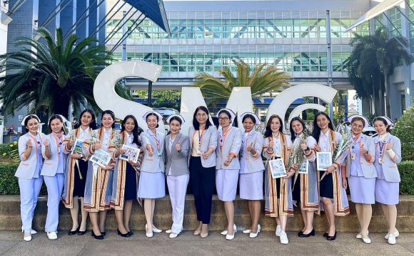 งานการพยาบาลร่วมแสดงความยินดีกับบุคลากรงานการพยาบาล SMC